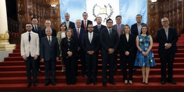 Jeque del emirato de Sharjah resalta oportunidades económicas mutuas con Guatemala