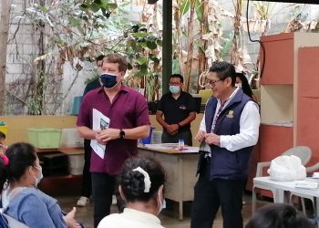 Otorgan reconocimiento a Asociación Nuestros Ahijados, de Antigua Guatemala