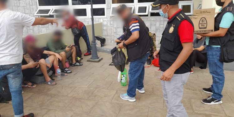 Autoridades instan a extranjeros a cumplir con las normas por parte de Migración.