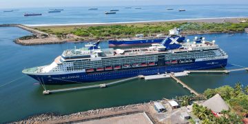 Crucero Celebrity Millennium atraca en Guatemala