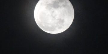 Anuncian superluna rosa para este sábado