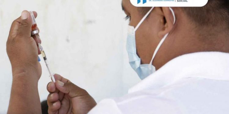 Estrategia que acerca servicios de Salud a la población beneficia a más de mil personas