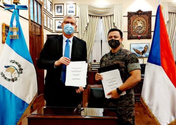 Guatemala y República Checa afianzan alianza para fortalecer capacidades de defensa nacional