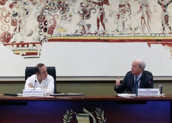 El gerente de operaciones del Banco Mundial, Axel van Trotsenburg, destacó este martes el potencial de Guatemala como país