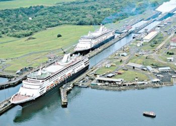 Canal de Panamá ajusta tarifas de tránsito con nueva estructura simplificada