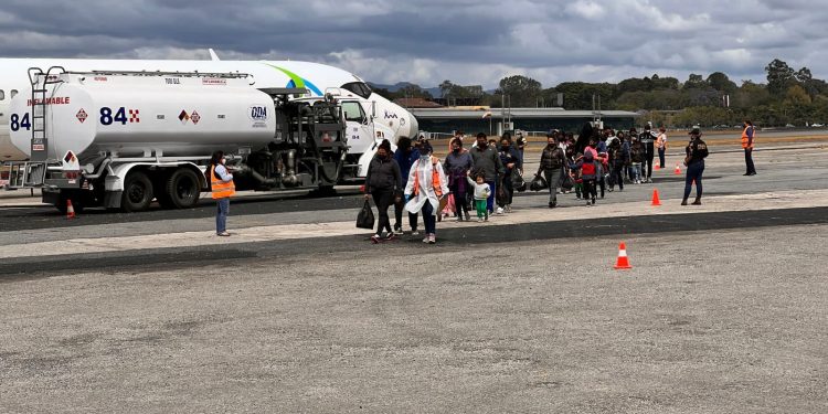 Guatemaltecos retornados / Foto: Migración