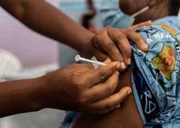 OMS: casos de COVID en África podrían ser 97 veces más que los oficiales