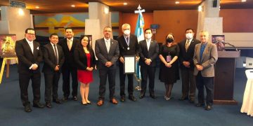 Cultura otorga Medalla de La Paz a Radio Estrella y Eventos Católicos