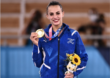 La campeona olímpica Linoy Ashram se retira a los 22 años