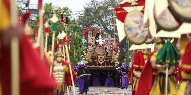 Presidente Alejandro Giammattei envía mensaje de Pascua