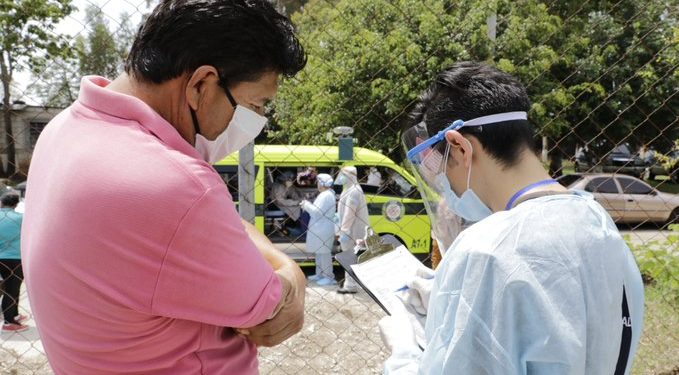 Ministerio de Salud toma medidas ante posible aumento de contagios de COVID-19