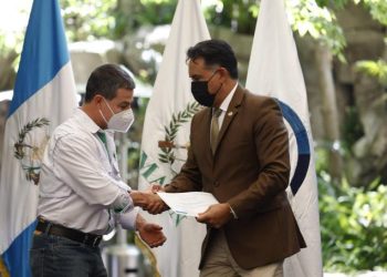 Entregan aporte económico para implementar proyectos de adaptación al cambio climático