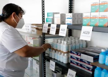 Farmacia de Proam en el Hospital Nacional de El Progreso.