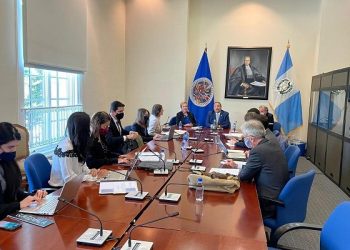 Guatemala y la OEA fortalecen alianzas para trabajar en desarrollo y lucha contra la corrupción