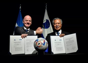 FIFA firma acuerdo con Foro Islas del Pacífico para combatir cambio climático