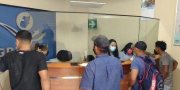 Los agentes de la DIPAFRONT los trasladaron al Centro de Atención Migratoria para Extranjeros (CAMIEX)