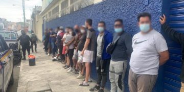 Migrantes trasladados a Camiex.