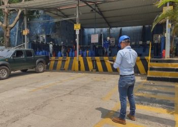 Personal continúa verificando el cumplimiento del aporte social a consumidores de gas propano.
