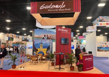 Guatemala participa en encuentro Seatrade Cruise Global