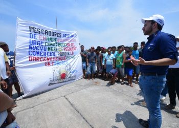 Gobierno atiende peticiones de pescadores de Champerico