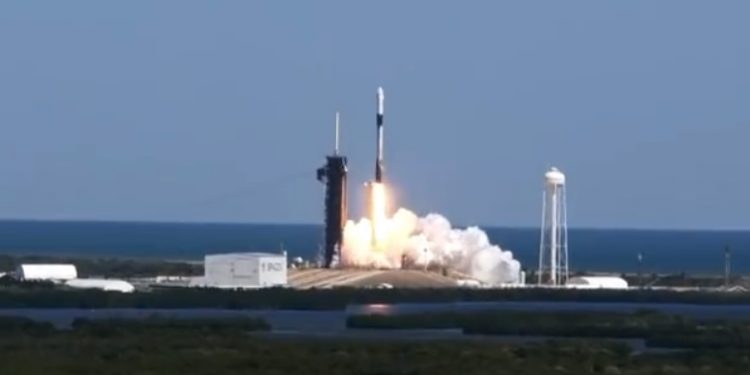 Misión Ax-1 hace historia con su llegada a la Estación Espacial Internacional