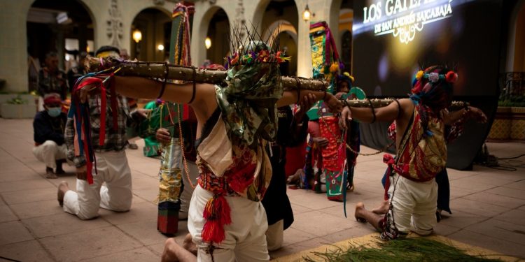 Los Gateadores de San Andrés Sajcabajá son Patrimonio Cultural de la Nación