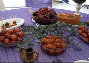 Fervor se comparte a través de miel y pan en Huehuetenango