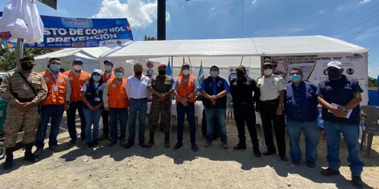 Brindan atención y asistencia a quienes visitan Huehuetenango