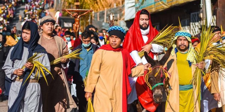 Representan la pasión de Cristo en San Sebastián Huehuetenango