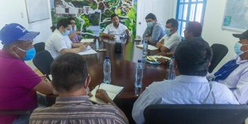 Comunitarios de Las Cruces gestionan legalización de terrenos