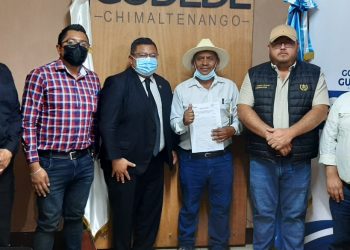Comunidad de Chimaltenango tendrá mejor vía de comunicación