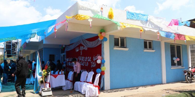 Centro comunitario de Salud beneficia a vecinos de Comitancillo