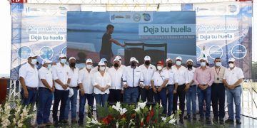 Presidente Giammattei inauguró Playas Limpias en Flores, Petén.