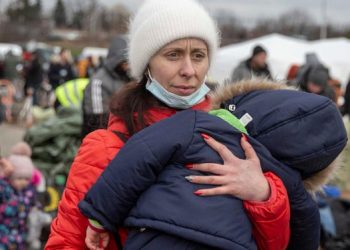 Refugiados ucranianos suben a 4.3 millones, aunque su número se ralentiza