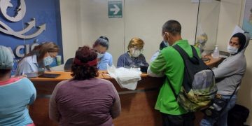 Migrantes que ingresaron de forma irregular a Guatemala dan positivo a COVID-19
