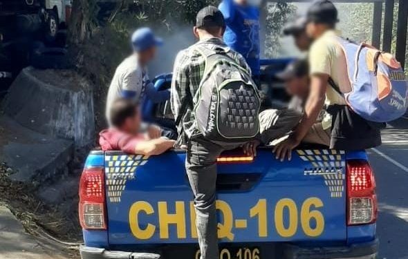 Ocho extranjeros remitidos a migración./foto: PNC.