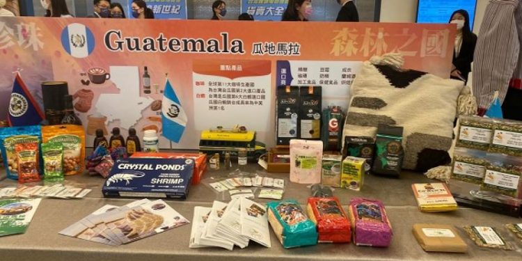 Promocionan productos guatemaltecos en simposio en República de China (Taiwán)