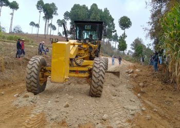 Ejército avanza en mejoramiento de caminos rurales en el territorio
