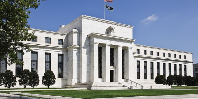 Reserva Federal de EE. UU. anticipa otras dos subidas de medio punto de tipos de interés