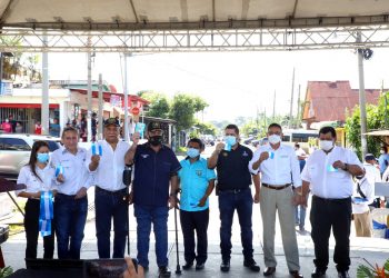 Presidente inaugura tramo carretero que beneficiará a más de 77 mil personas