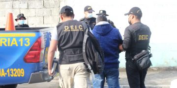 Agentes de la Deic capturan a presuntos extorsionistas de las zonas 3, 5, 17 y 18