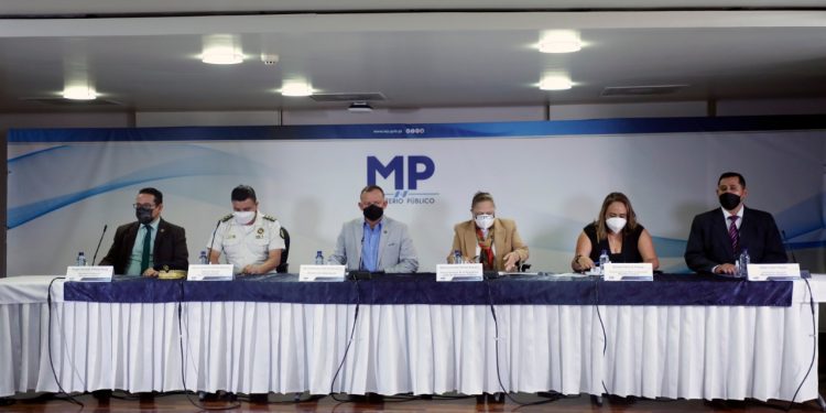 Mingob y MP brindan detalles de 106 allanamientos realizados en el país