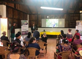 Inauguran centro vocacional para mujeres guatemaltecas
