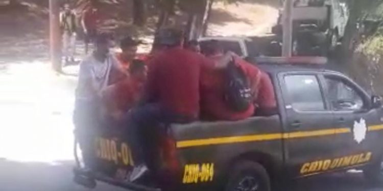 Remiten a 36 personas de Venezuela y Haití a Migración