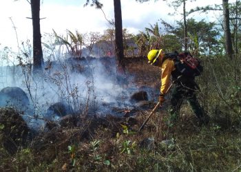 Conred control de incendios forestales