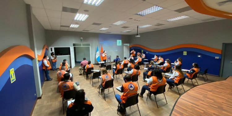 Conred impulsa inclusión de personas con discapacidad en gestión de riesgos