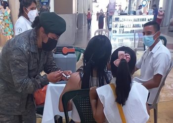 Guatemala avanza en el combate al COVID-19 a través de la vacunación