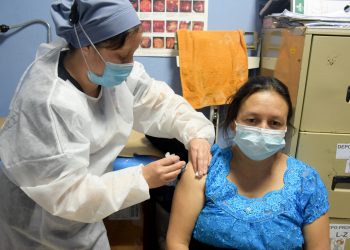 MSPAS anuncia nueva modalidad de servicio en los puestos de vacunación contra COVID-19