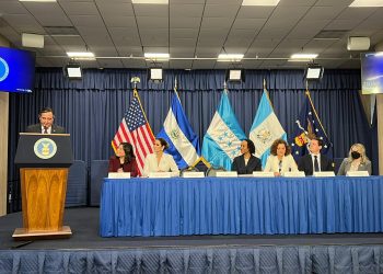 Renuevan acuerdo sobre protección de derechos laborales a connacionales en EE. UU.