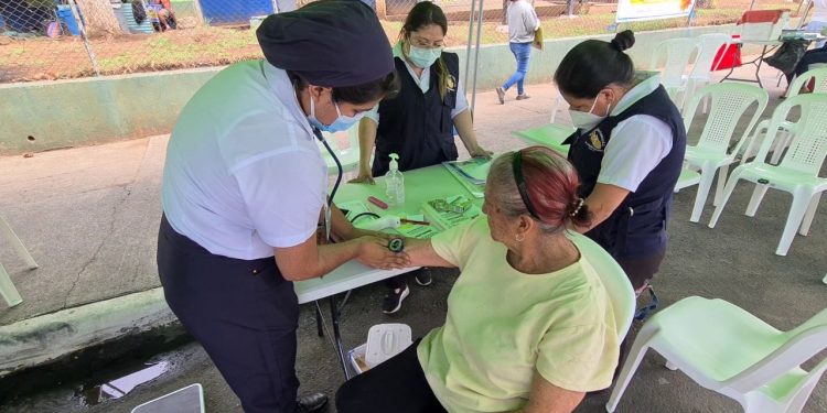Proyecto “Doctor móvil en el barrio” beneficia a más de 4 mil capitalinos